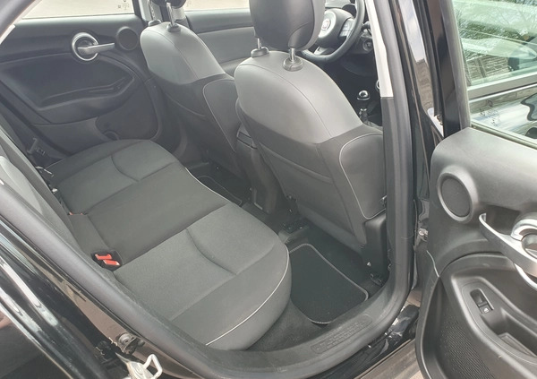 Fiat 500X cena 49000 przebieg: 69000, rok produkcji 2017 z Ostrzeszów małe 121